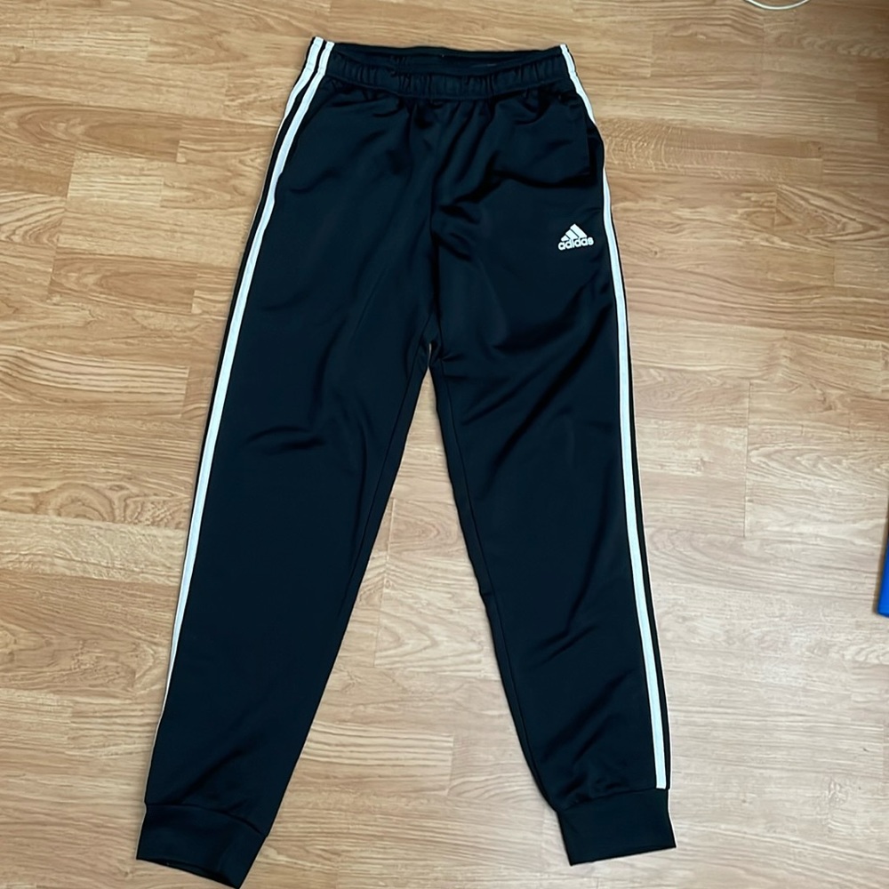 Like new adidas sweat pants
